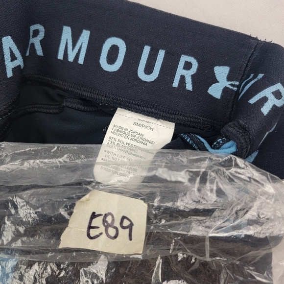 UA Under Armour cozy leggings blue stripe small hidden pocket size small - Picture 9 of 9